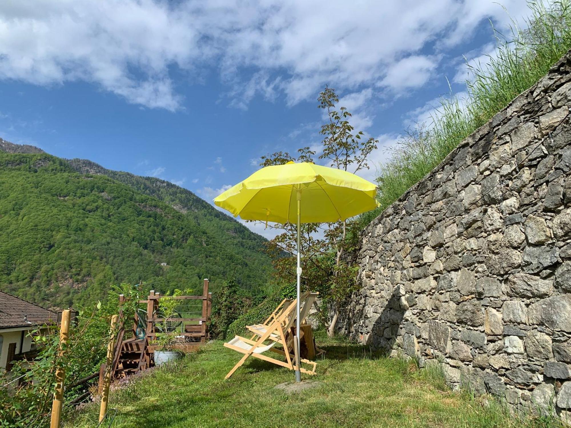Casa Gialla Russo Eksteriør bilde