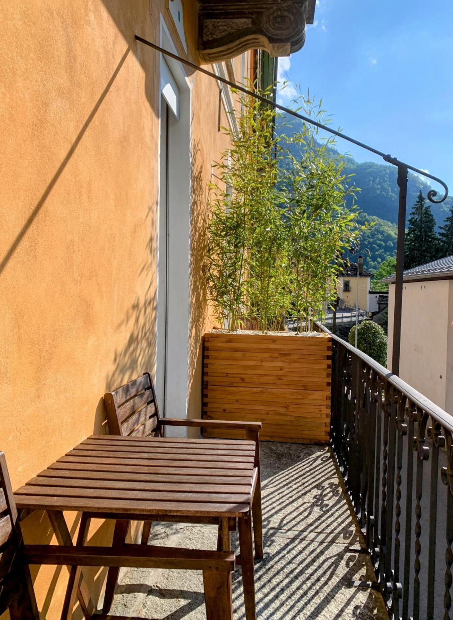 Casa Gialla Russo Eksteriør bilde